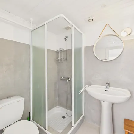 200 M De La Plage, Maison Pour 4 *